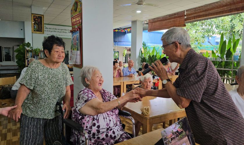 nguoi gia 75 tuoi duoc huong che do gi 1 - Viện Lão Tâm An