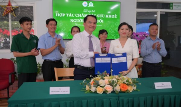 vdl tam tan ky ket hop tac 1 - Viện Lão Tâm An