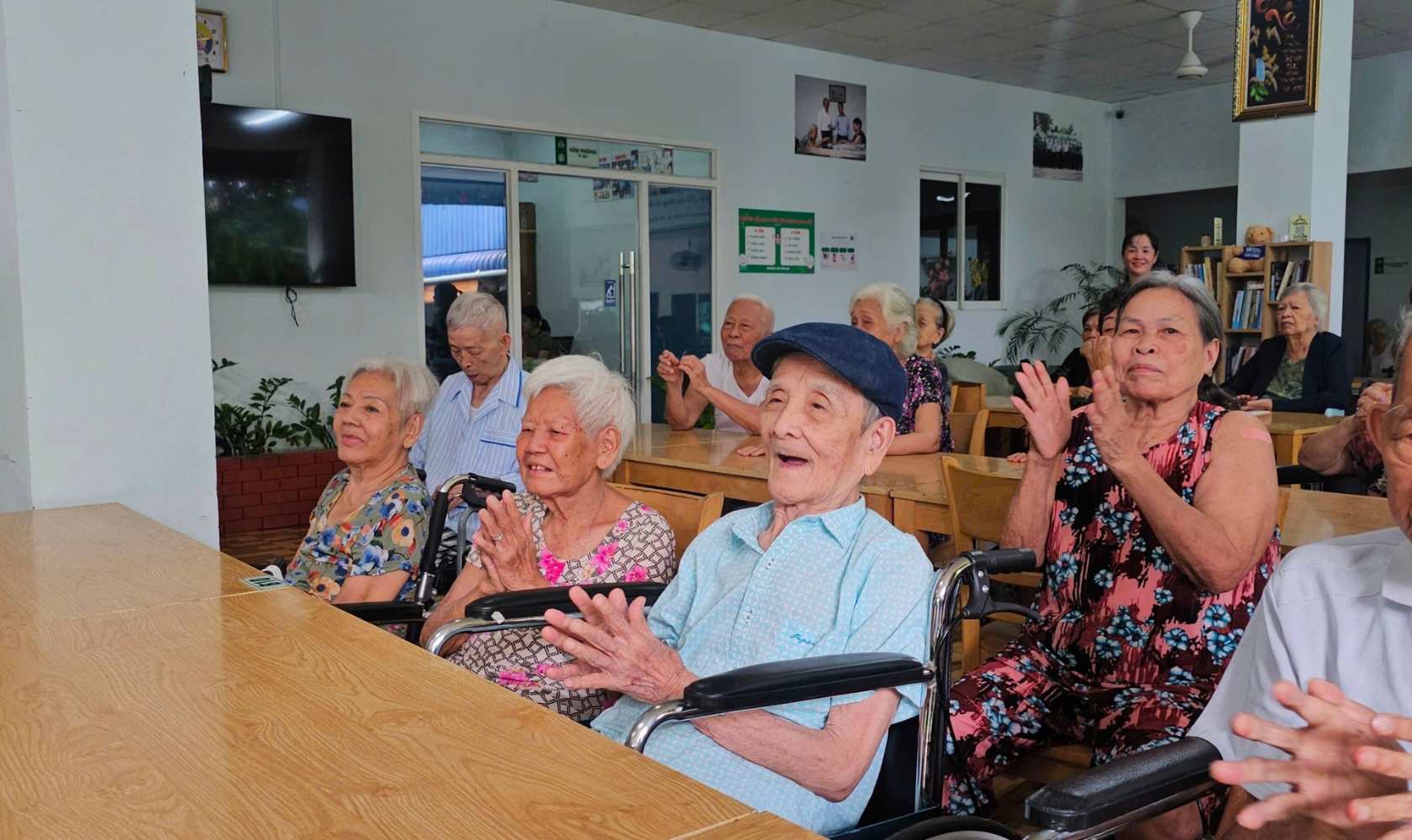vien duong lao tam an giao luu van nghe 1 - Viện Lão Tâm An
