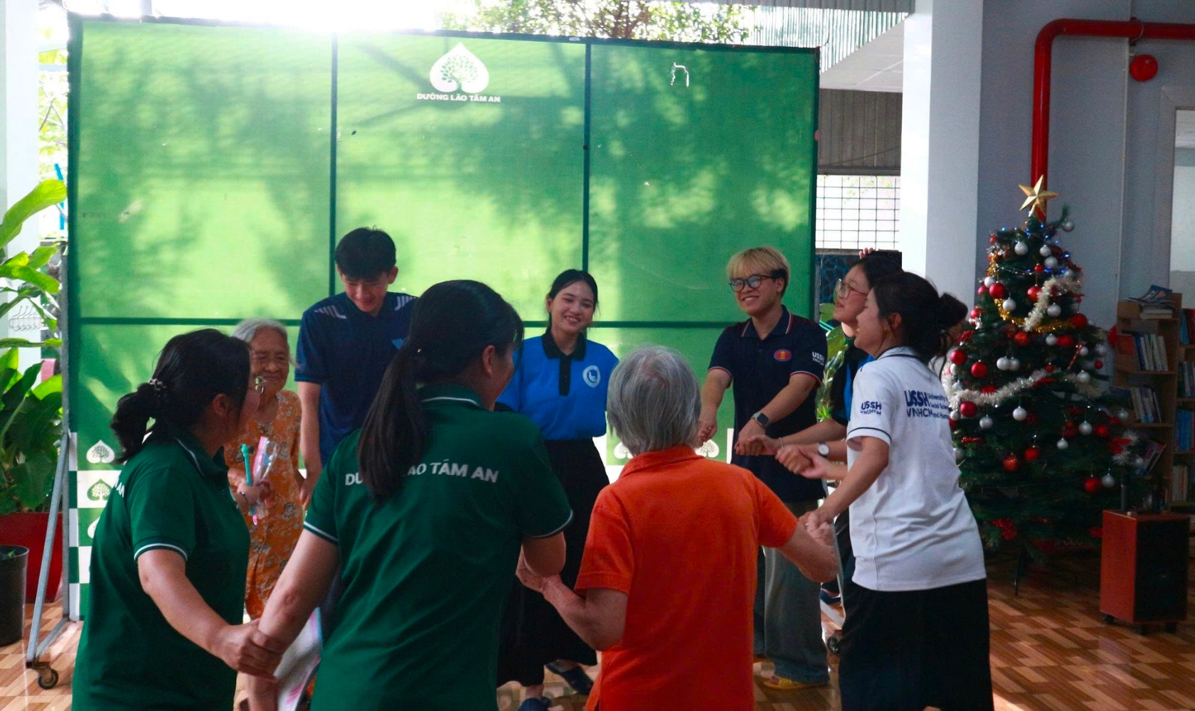 vien duong lao tam an giao luu van nghe 11 - Viện Lão Tâm An